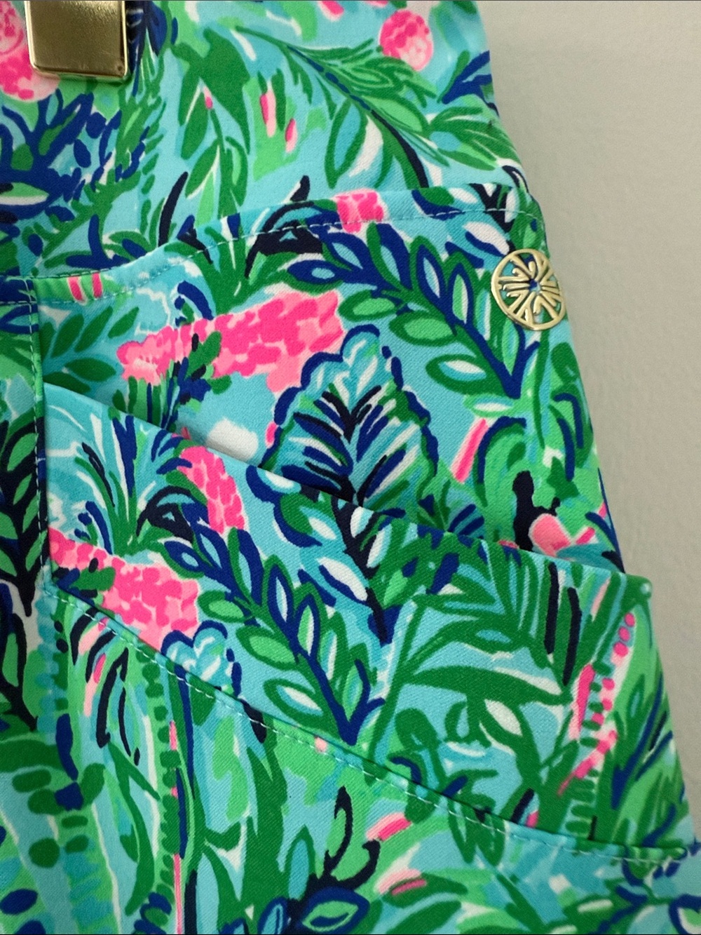 Lilly Pulitzer Tropical Mini Skort - Green & Pink - Picture 4 of 6